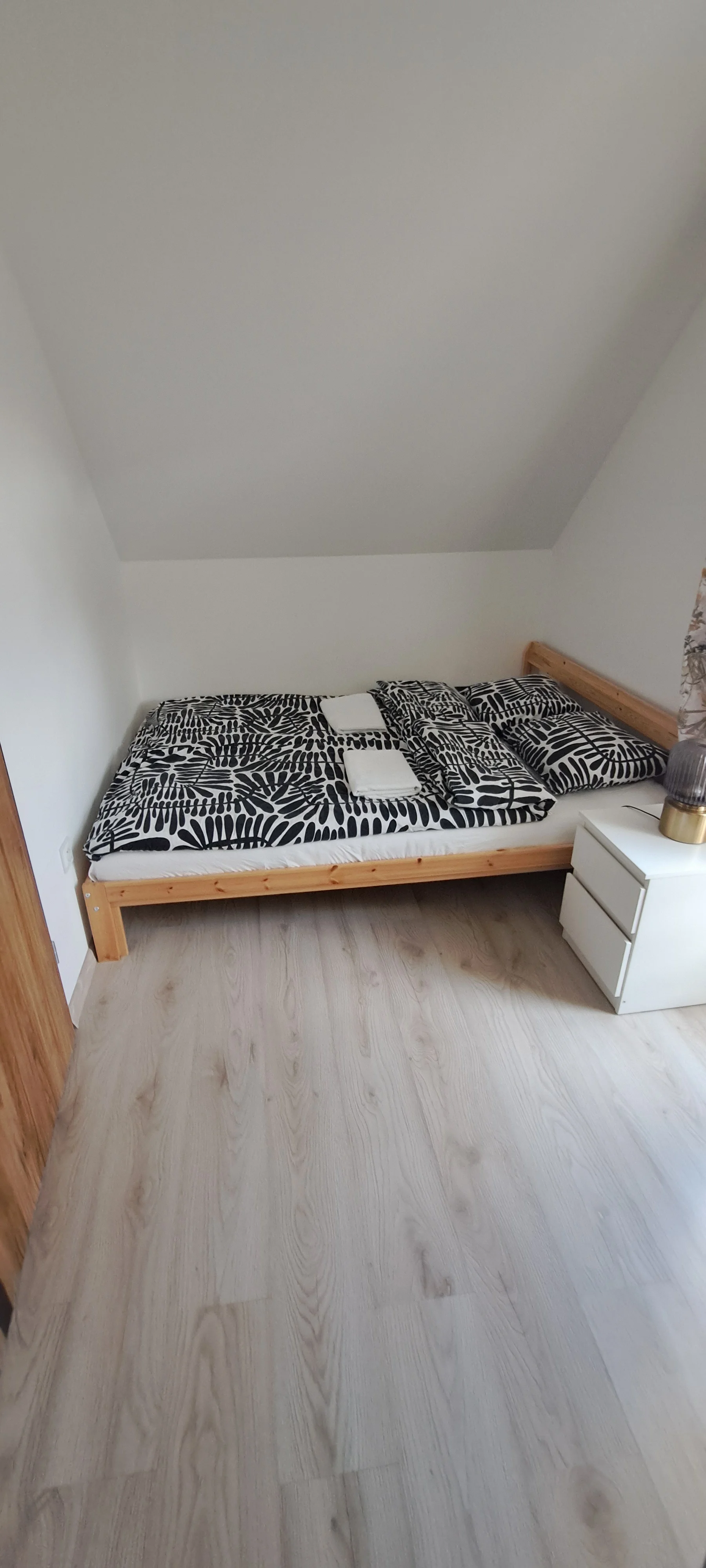 Domek pod Sosnową Górą 2, Wygodne łóżka, Sen, Sypialnia, Noclegi Żelazno, Kotlina Kłodzka, Góry, Sudety, Wypoczynek